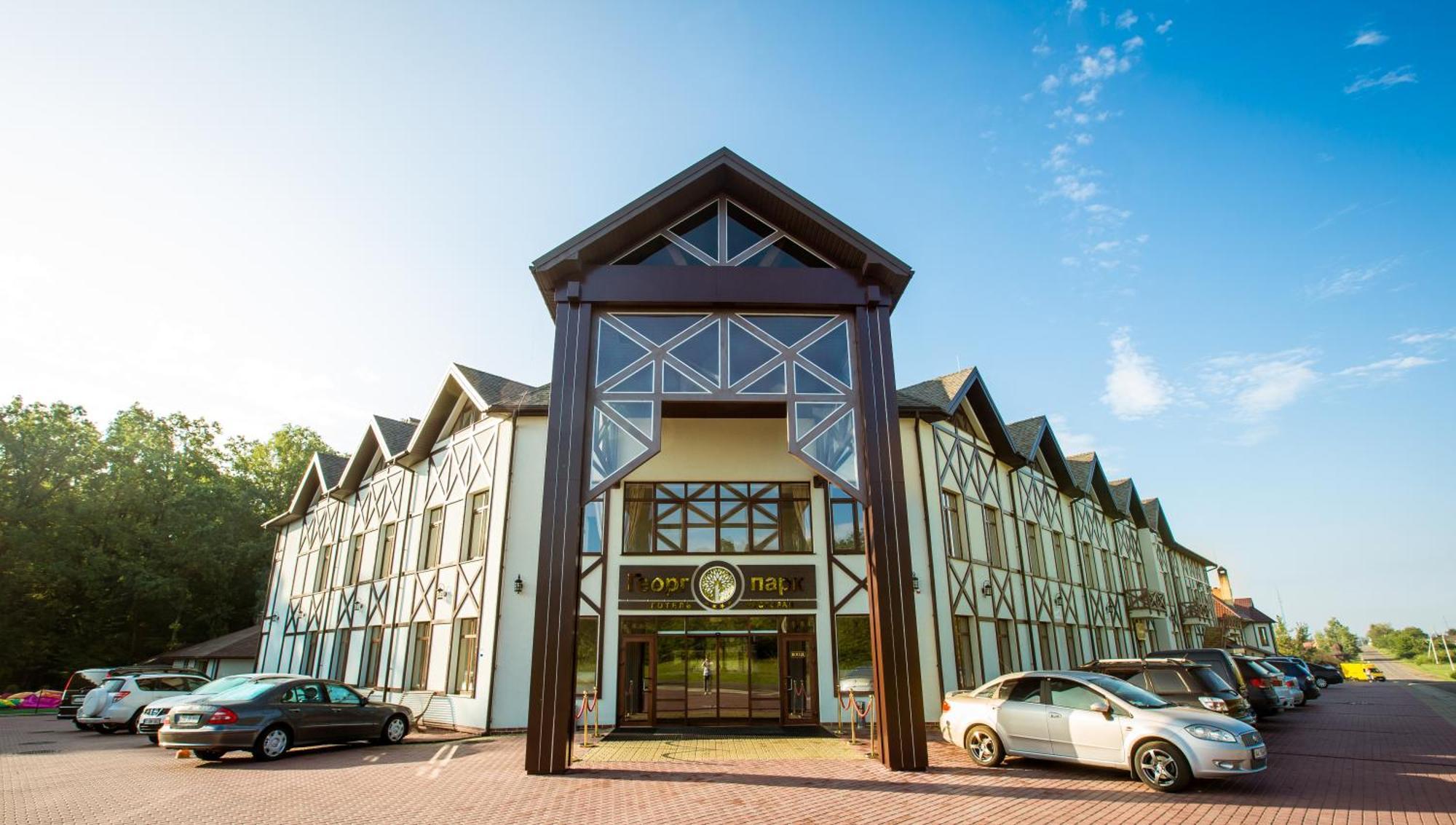 Georg Park Hotel Tarashany Exteriör bild